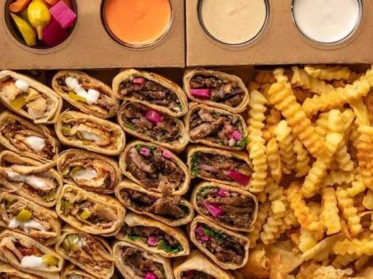 Shawarma meal for 6 people mixed