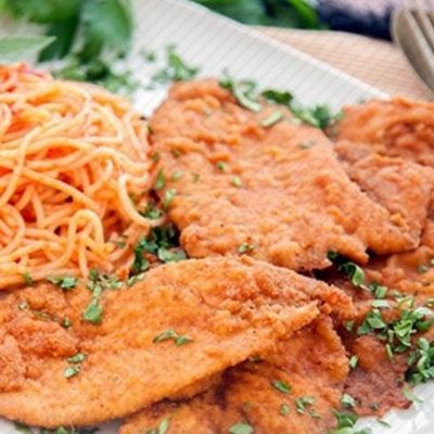 وجبة دجاج بان + باستا سباغيتي