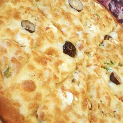 Smoked turkey pizza