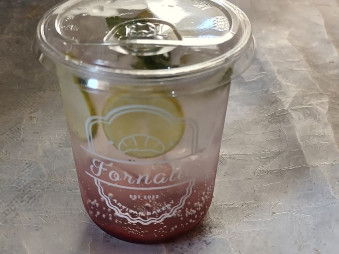 strawberry basil mojito