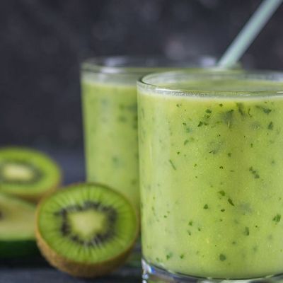 Kiwi with ice cream