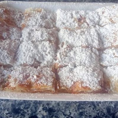 sugar and cinnamon sweet pie