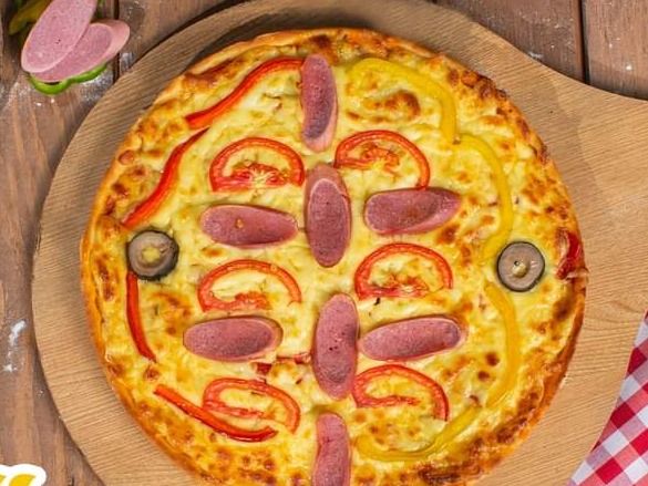Hot Dog Pizza
