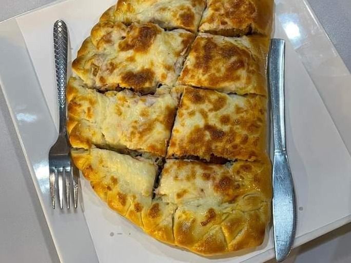 Cheese Lovers Calzone