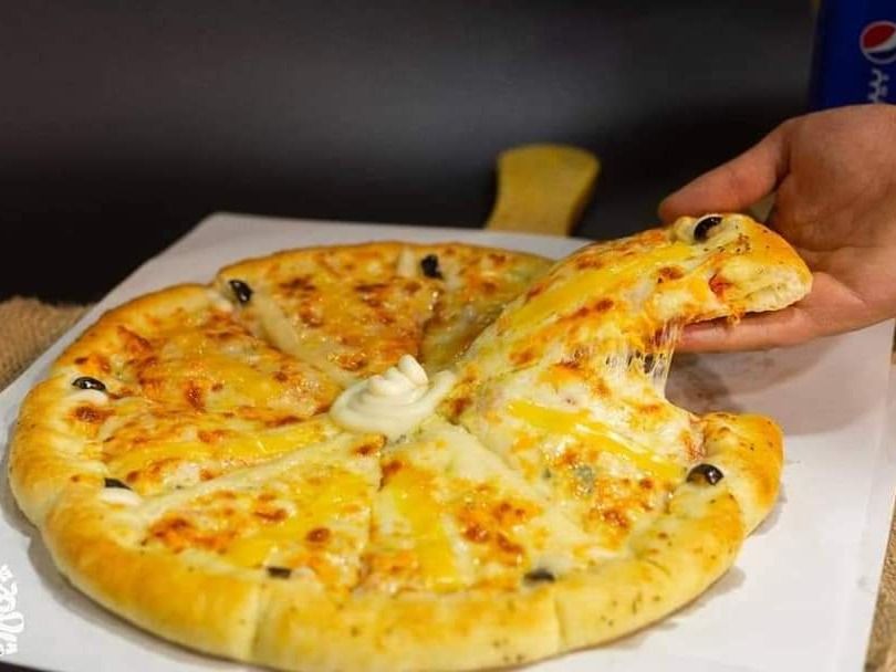 Four Cheese Pizza