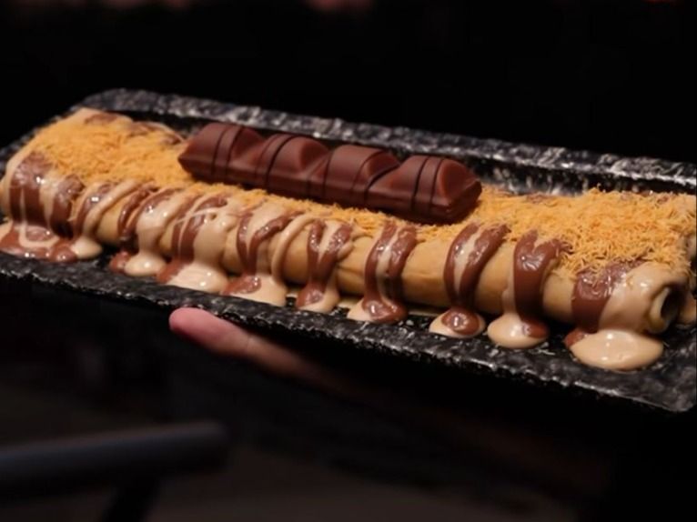 Kinder Konafa Crepe