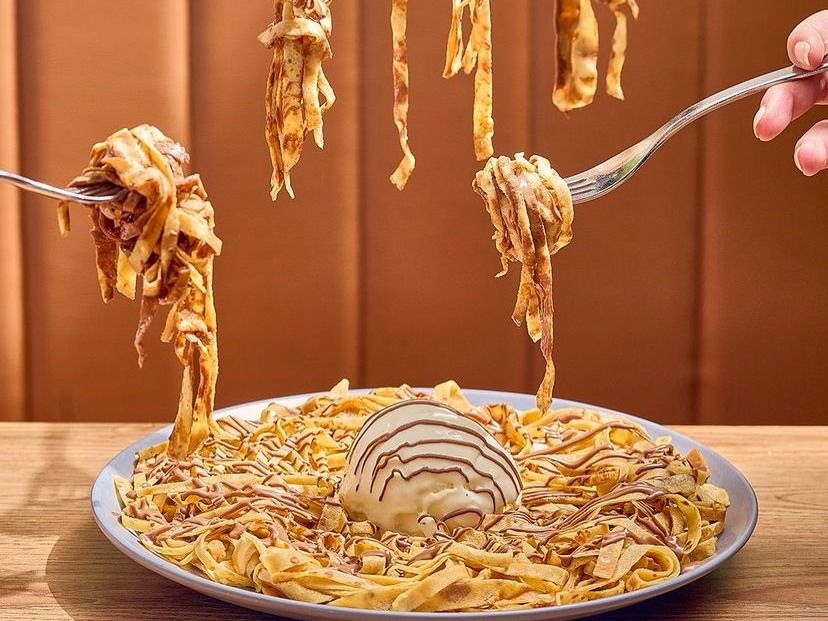 Chocolate Fettuccine Crepe