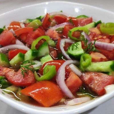 Baladi salad
