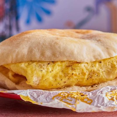 Cheddar Omelette