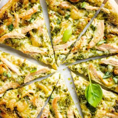 Pollo Pesto Pizza