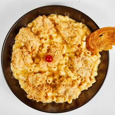 Mac N' Cheese & Chicken Pasta