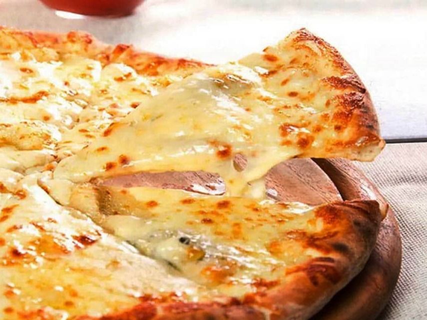 Quatre Formag Pizza