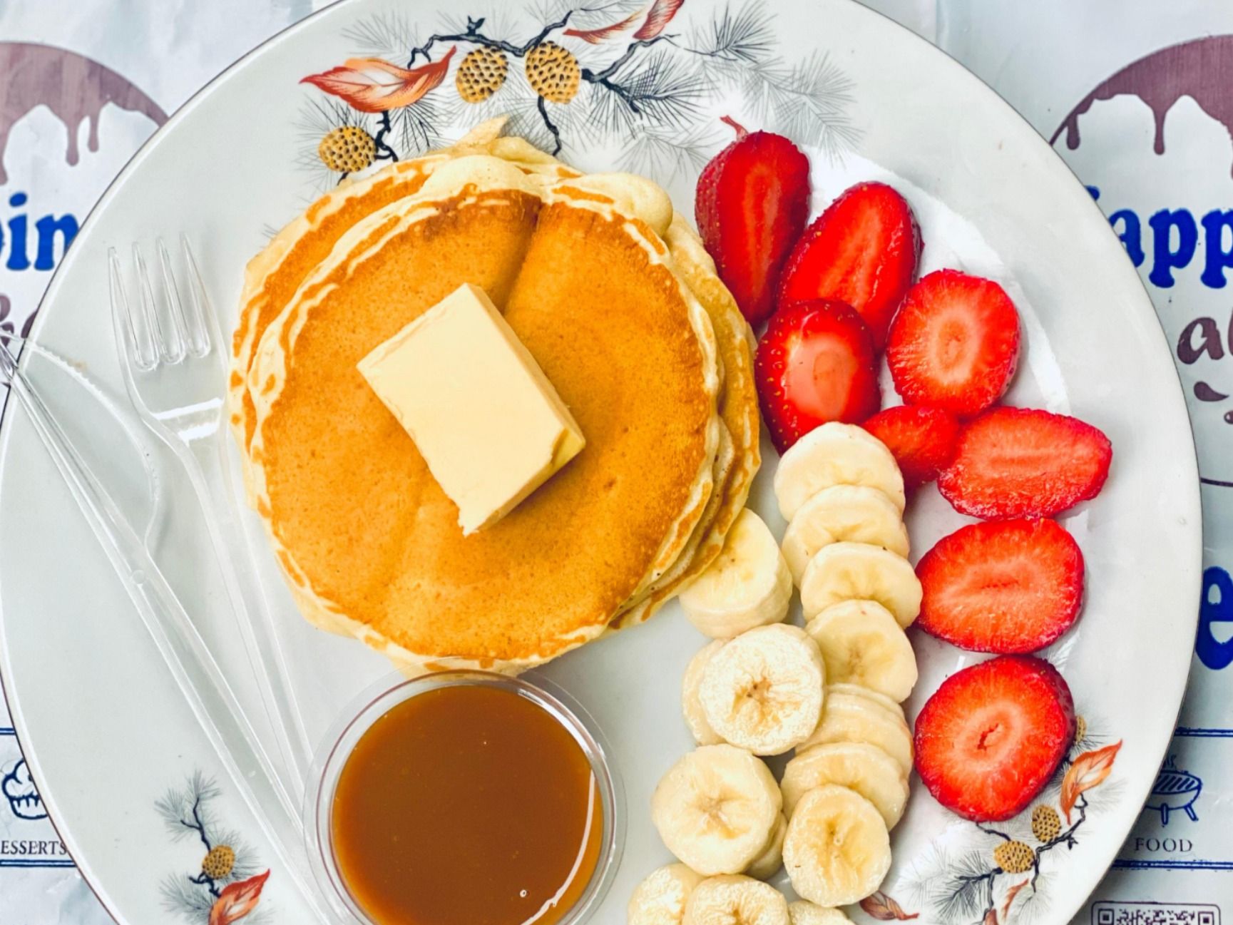 Happy Breakfast (Pancakes)