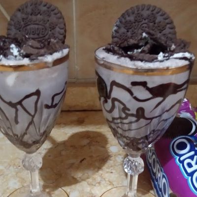 Oreo with ice cream