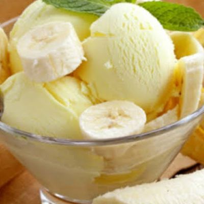 Banana with ice cream