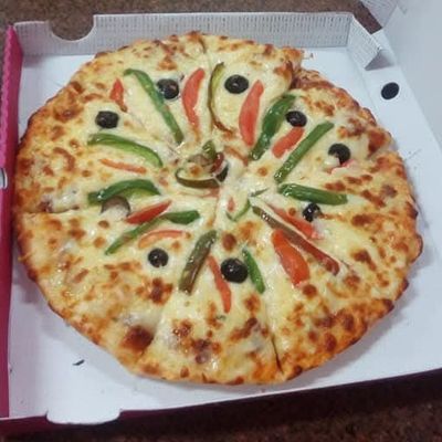بيتزا فونجي إيطالية