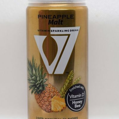 V7 Pineapple
