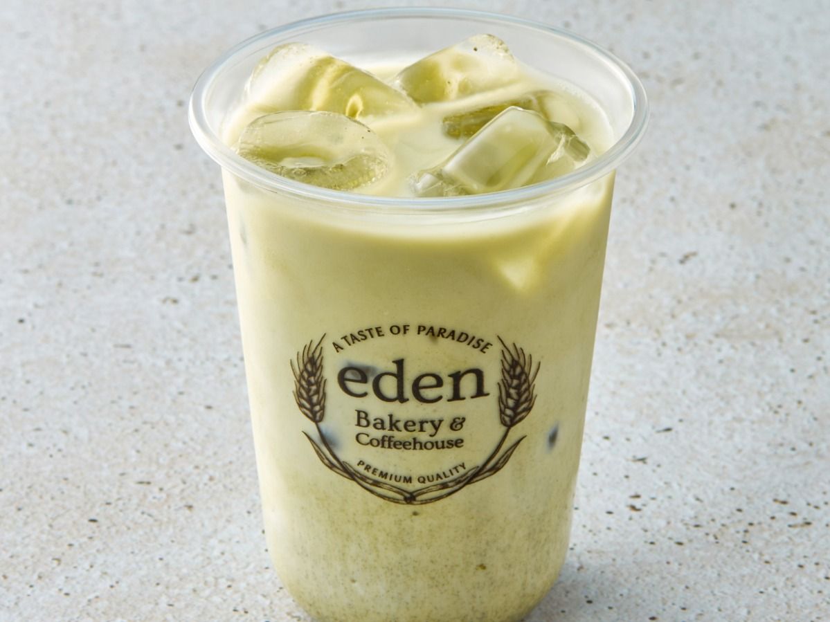 Iced Spanish Matcha Latte