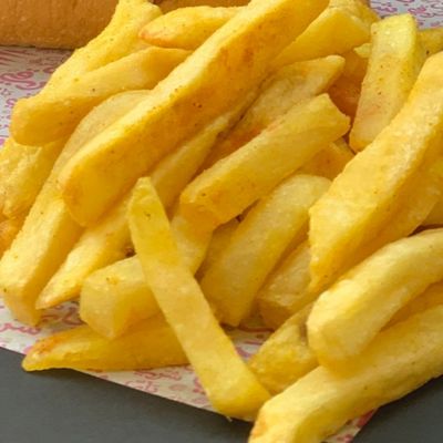 كومبو بطاطس مع علبة