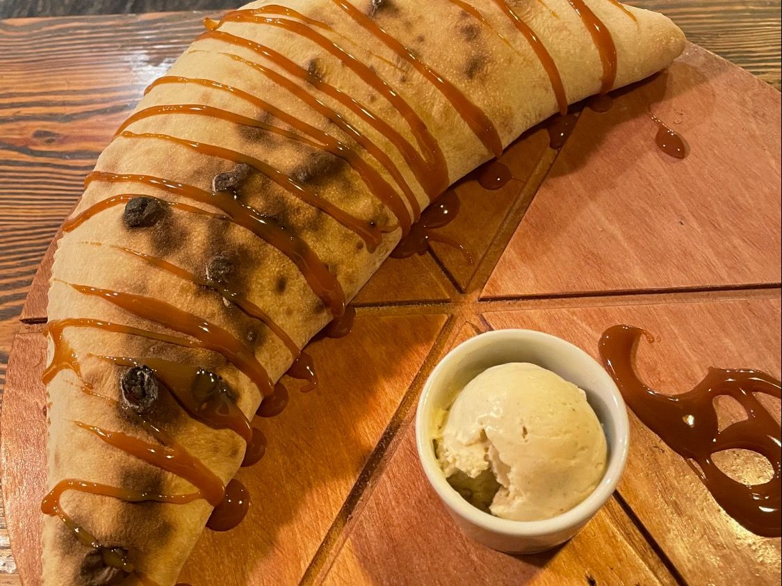 Calzone Di Mele
