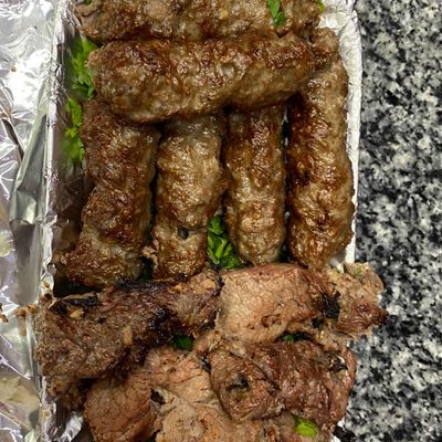 Three-quarters kilo mixed grills