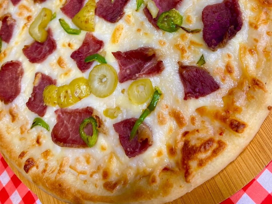 Beef Bacon Pizza
