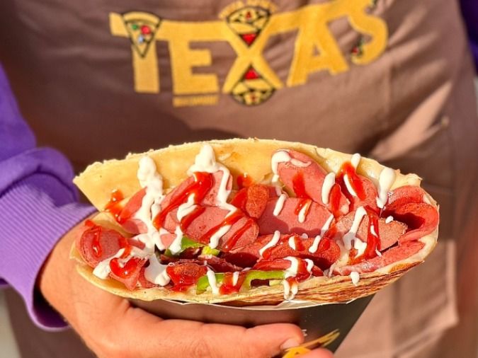 Crepe Hot Dog