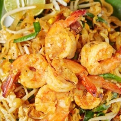 Shrimp Tempura Yaki Udon Noodles