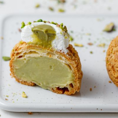 Pistachio Choux A La Creme