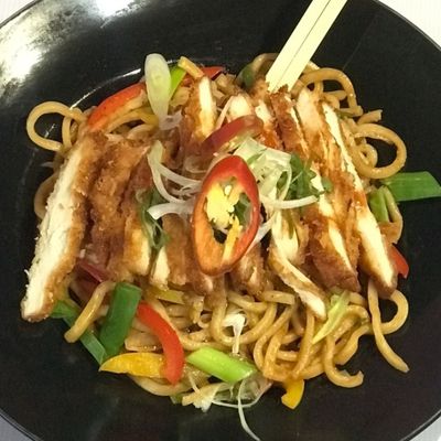 Chicken Ramen With Spicy Korean Buldak Sauce