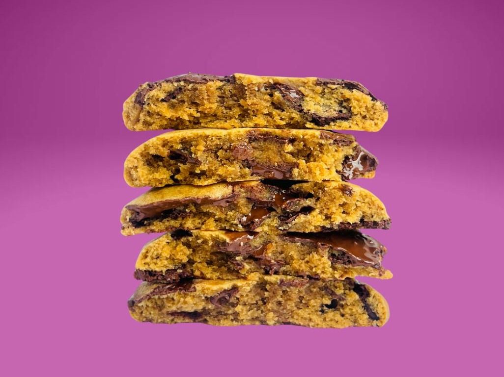 Chocolate Chip Classic Cookie