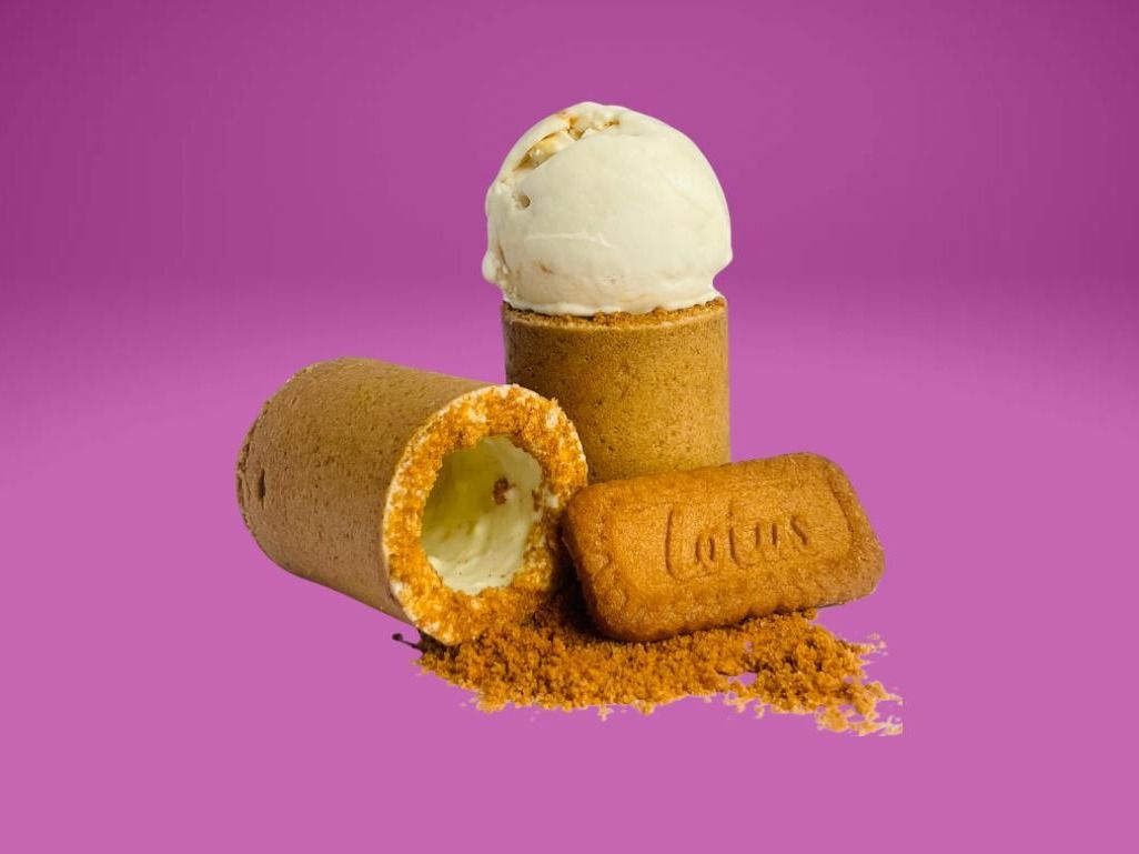 Lotus Cookie Shot