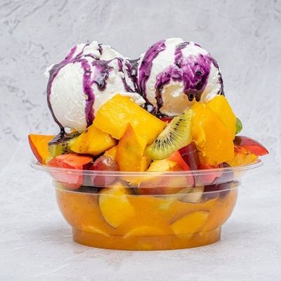 Fruit Slad With Ice Cream