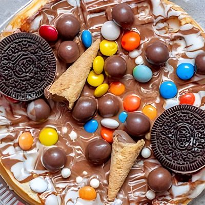 Nutella with m&m's pieces waffle