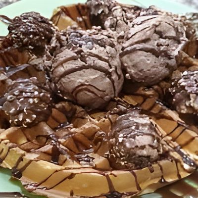 Nutella with Ferrero Rocher waffle