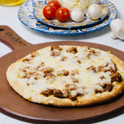 Shish Tawook Manoushe With Cheese