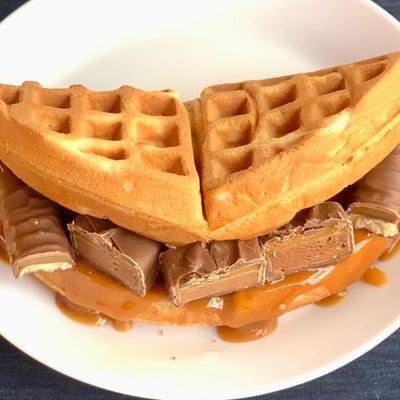 Sandwich Waffle Caramel