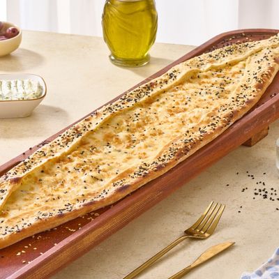 Peynirli Pide