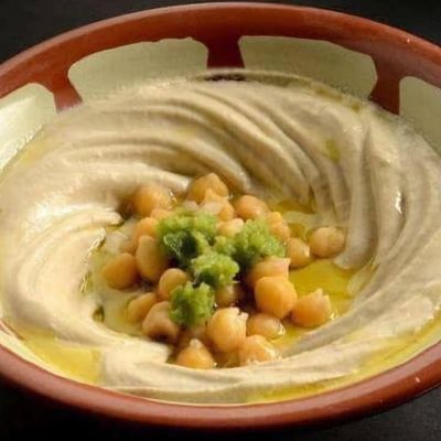طبق حمص صغير