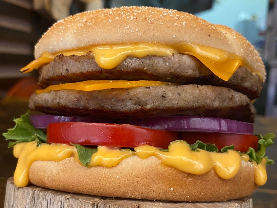 250g Double Grilled Chicken Tasty Burger