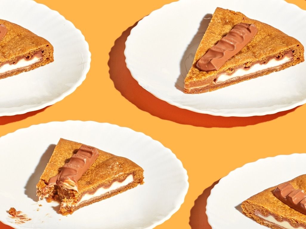 Kinder Giant Cookie & Slice