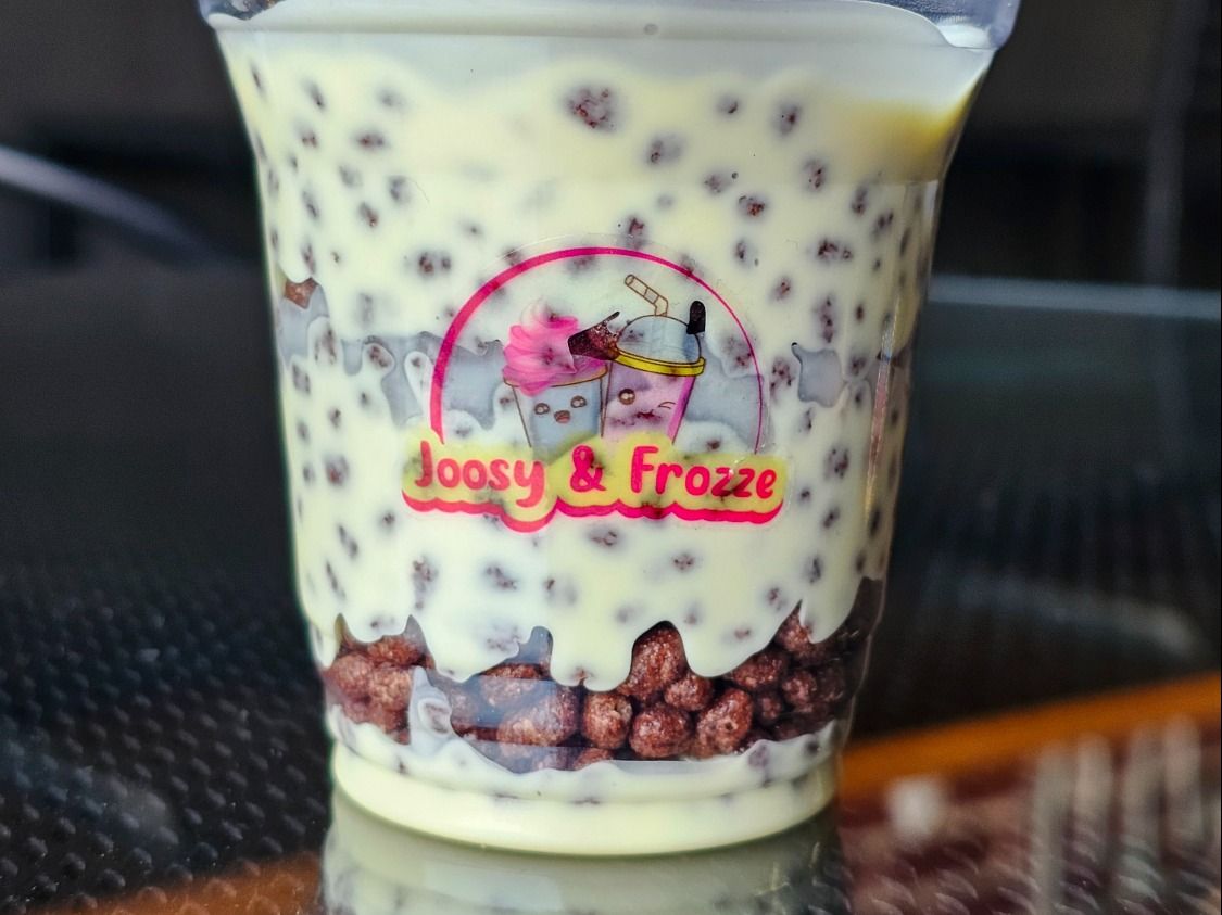 Razraz White Chocolate Cup