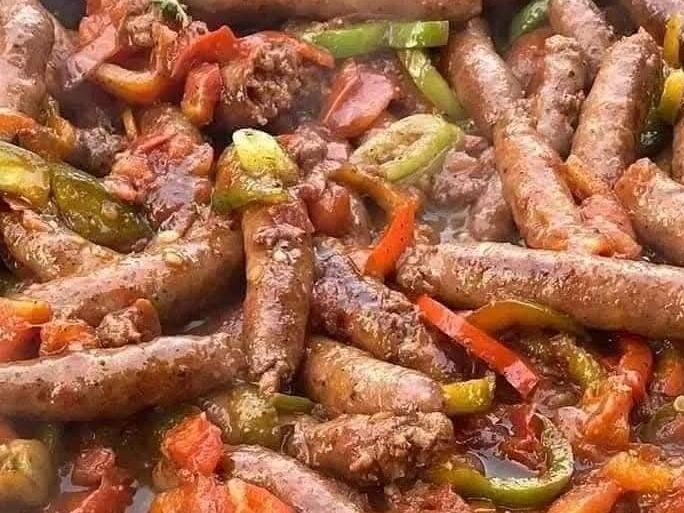 Charcoal sausage meal