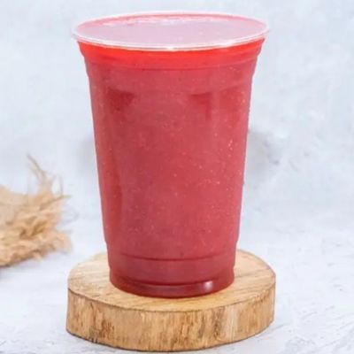 fresh strawberry juice