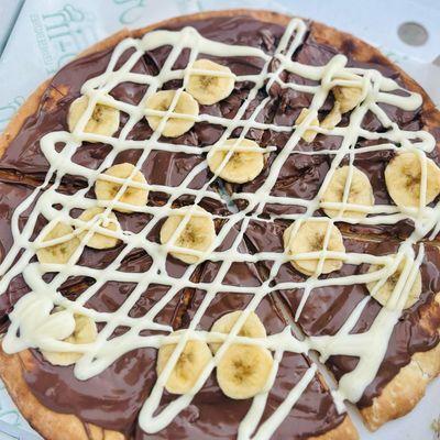 Chocolate pizza