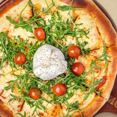 Burrata Pizza