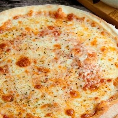 Quattro Formaggi Pizza
