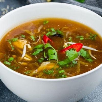 شوربة دجاج بالشعيرية