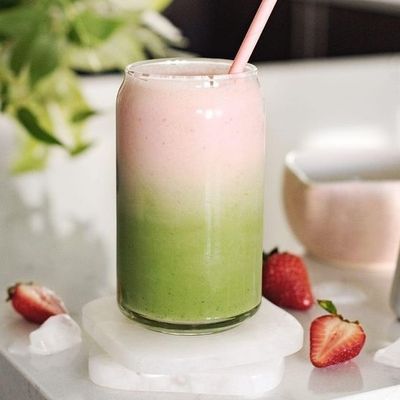 Strawberry Matcha Frappe