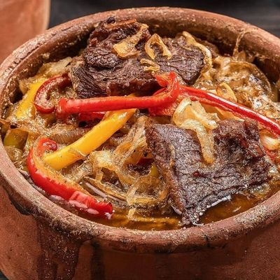 Potato tagine with meat